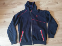 /album/oblecenie/sportova-mikina-s-kapucnou-nike-xl-jpg/
